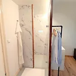 Maiy Close To Messe Apartamento *