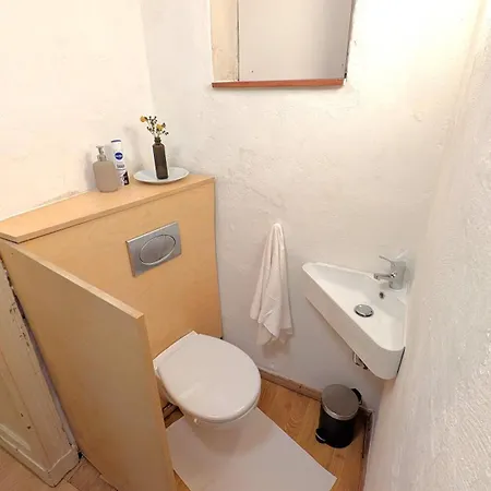 Maiy Close To Messe * Berlin