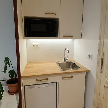 Апартаменты Maiy Close To Messe Берлин